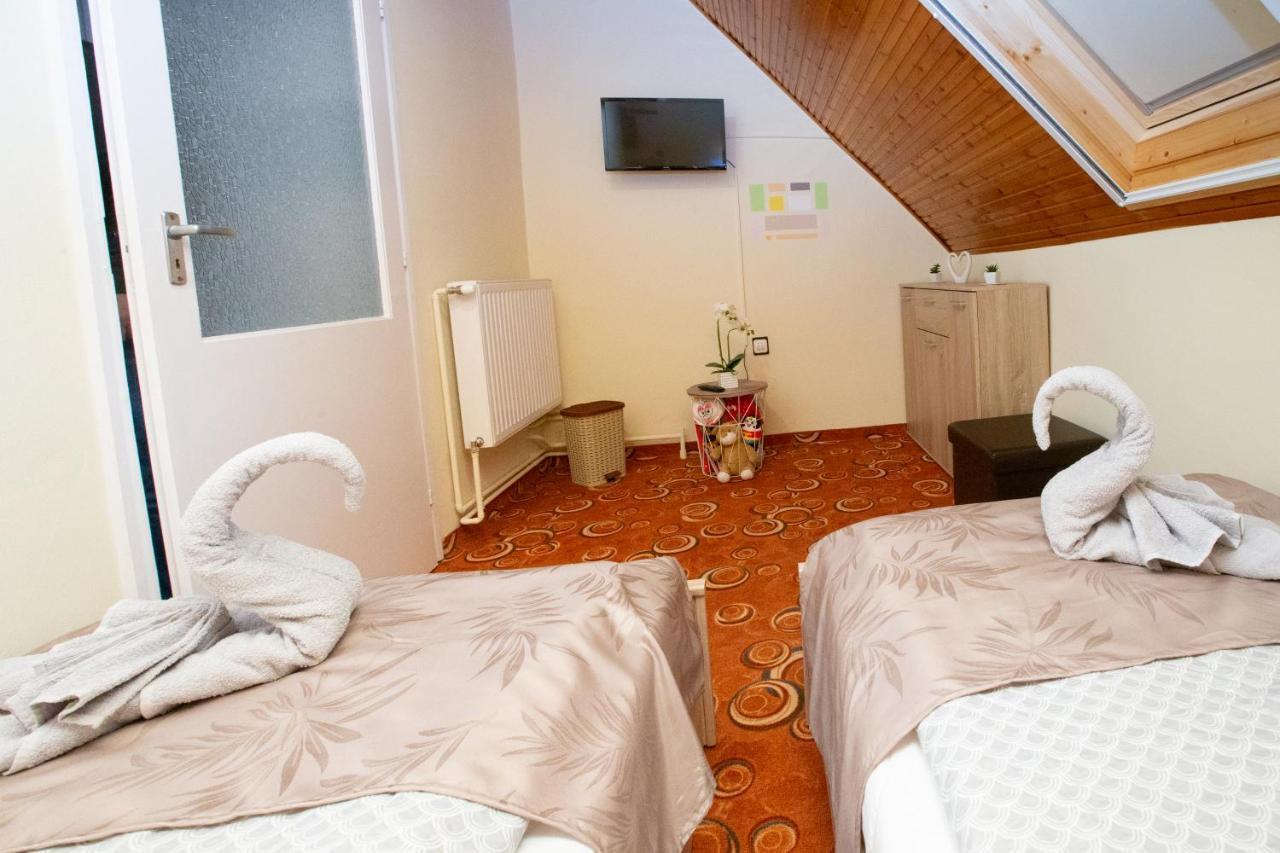For You Apartman ギュラ エクステリア 写真